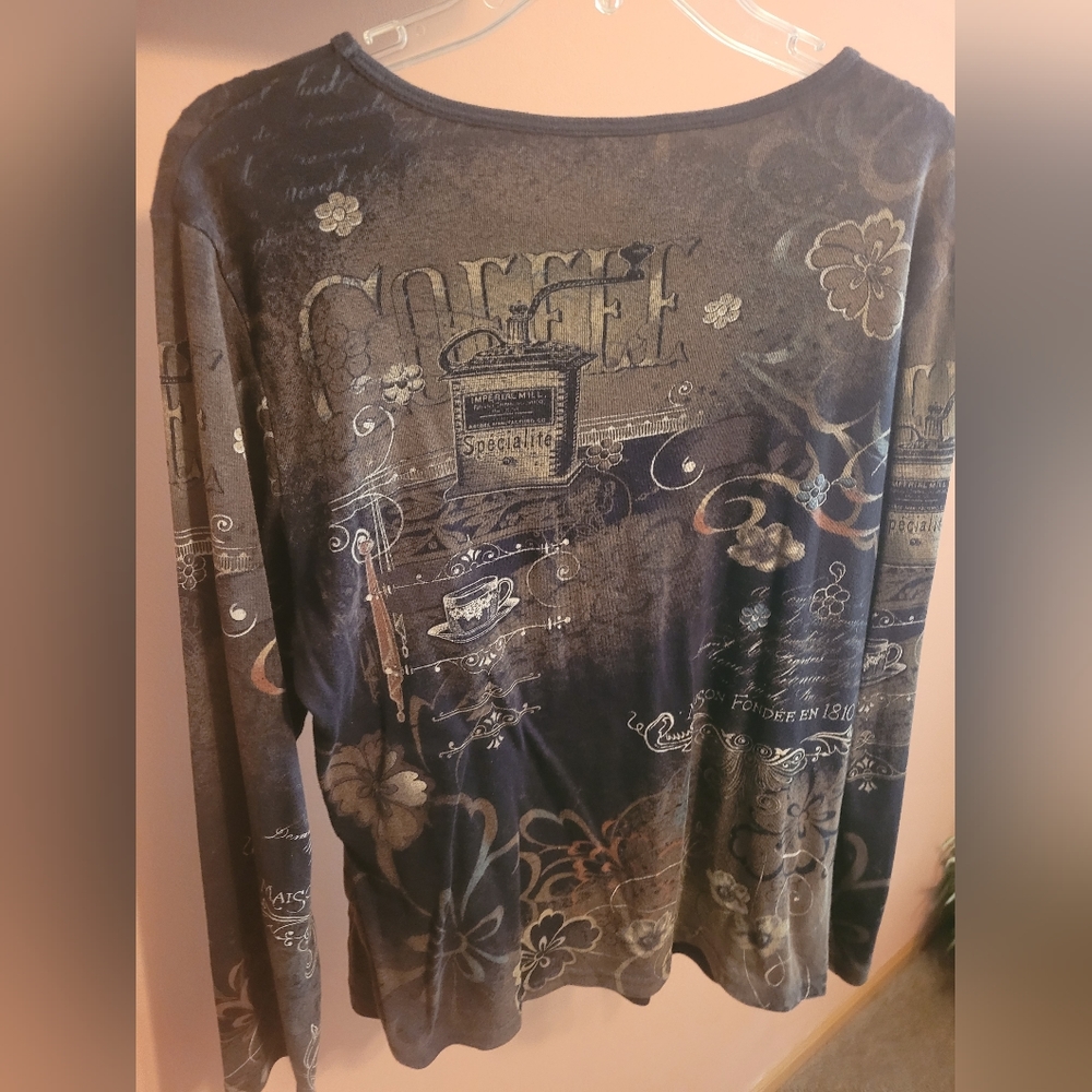 Christopher Banks Long Sleeve